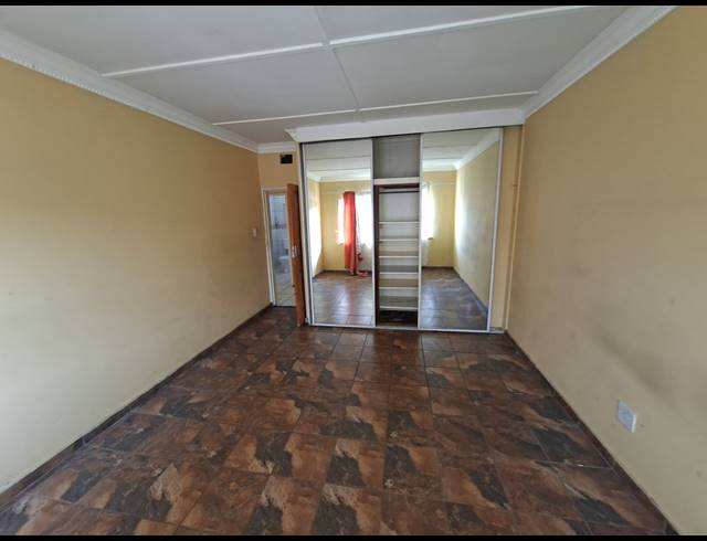 1 BEDROOM APARTMENT FOR SALE IN LAMBTON